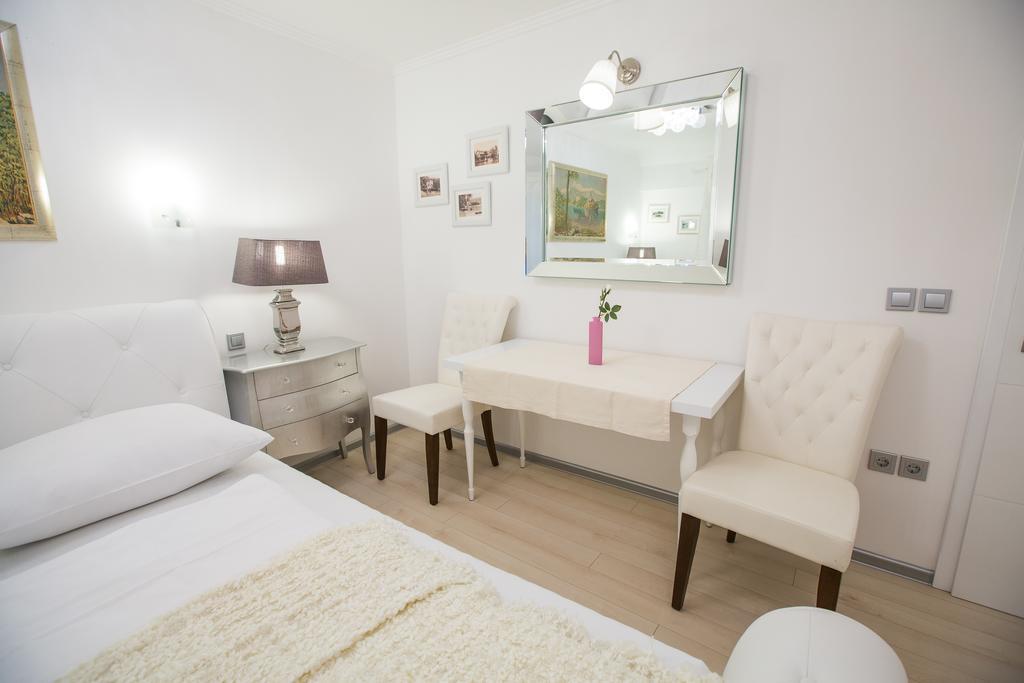 Carman House Ξενοδοχείο Μπλεντ Δωμάτιο φωτογραφία